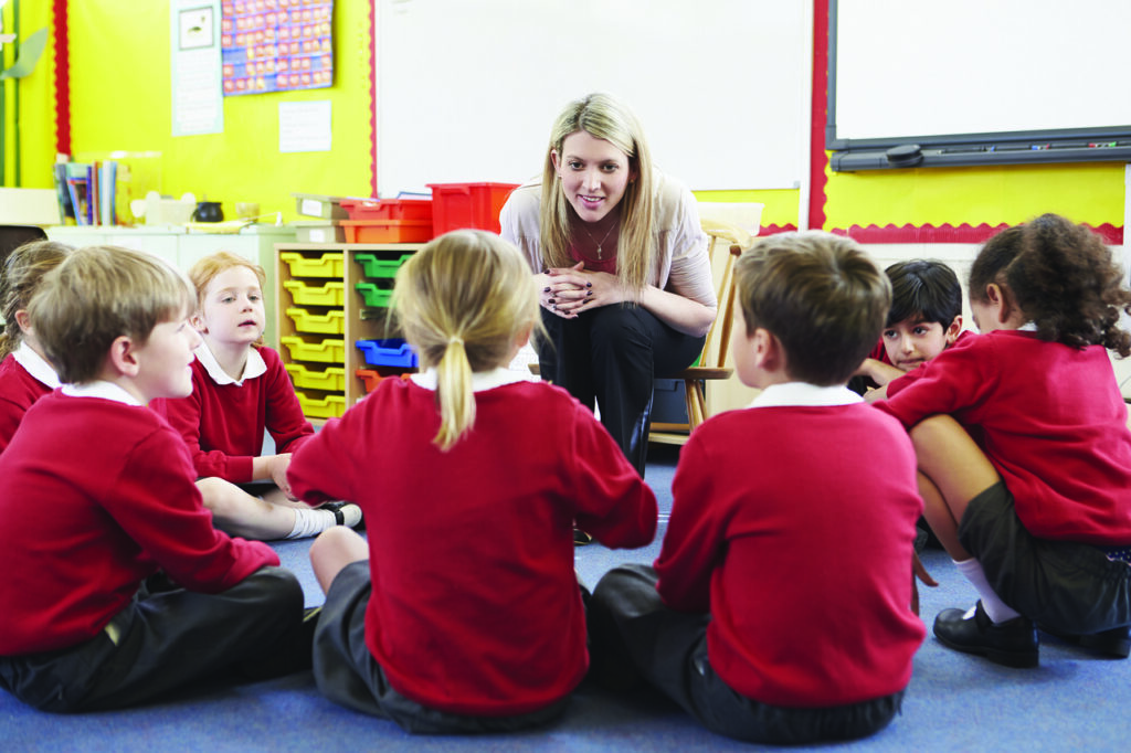 children reading